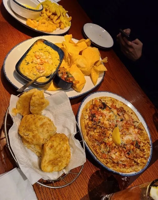 Red lobster biscuits and apps!